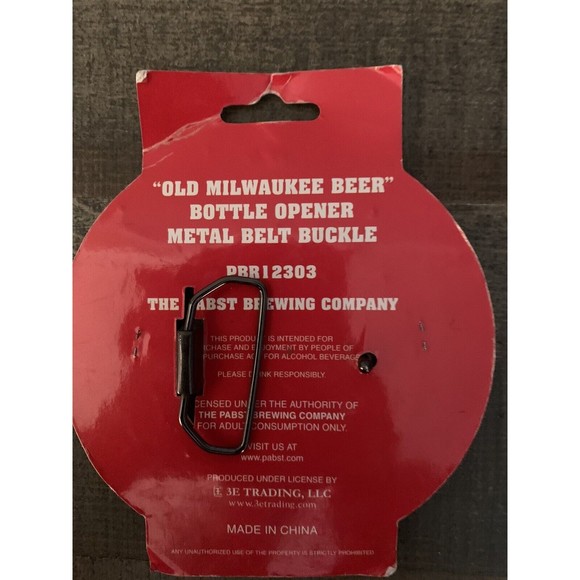 Old Milwaukee Beer Bottle Opener Metal Belt Buckle Pabst Brewing Company NEW - Picture 9 of 11